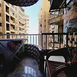 شقة فندقية مكيفة ميامي ع البحر مباشرةً